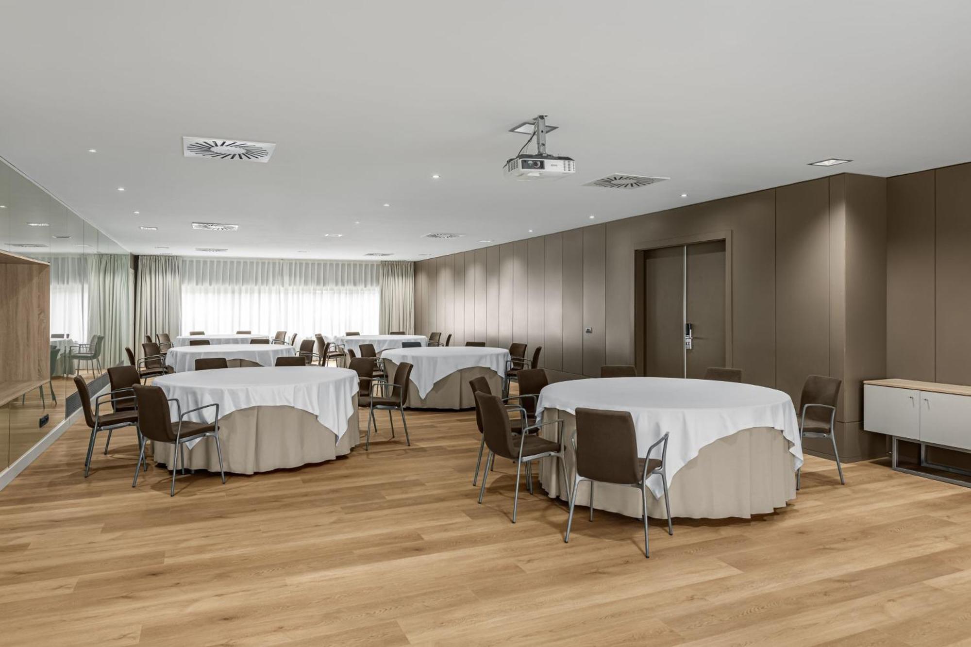 Ac Hotel Gava Mar Exterior photo