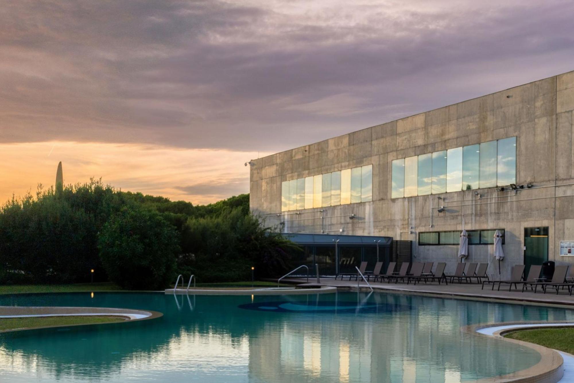 Ac Hotel Gava Mar Exterior photo