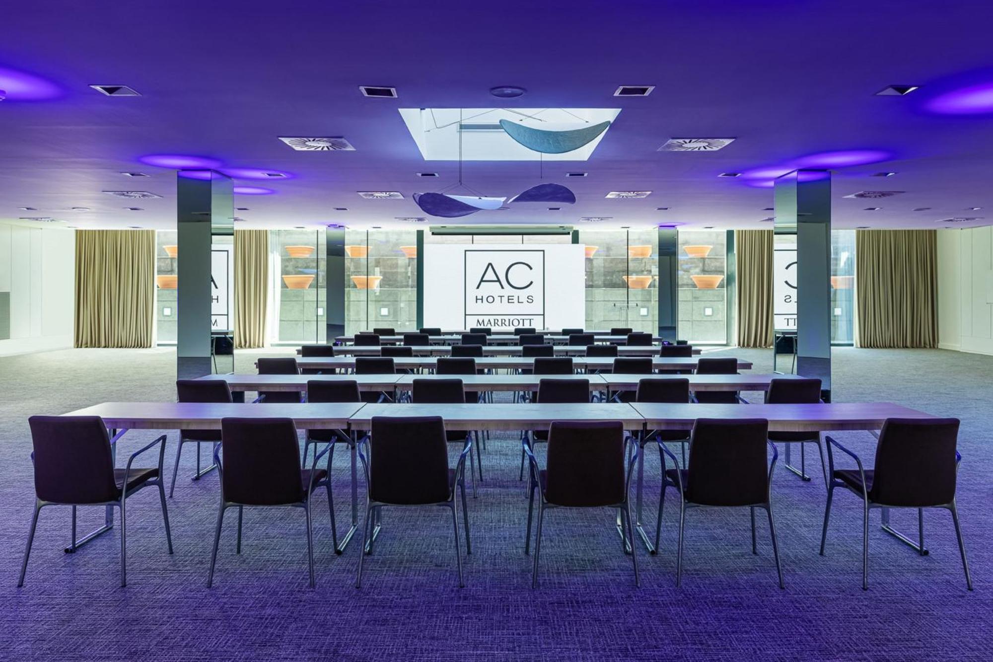 Ac Hotel Gava Mar Exterior photo